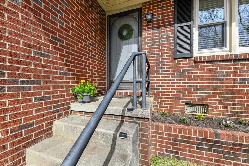 2206 Springhill Road