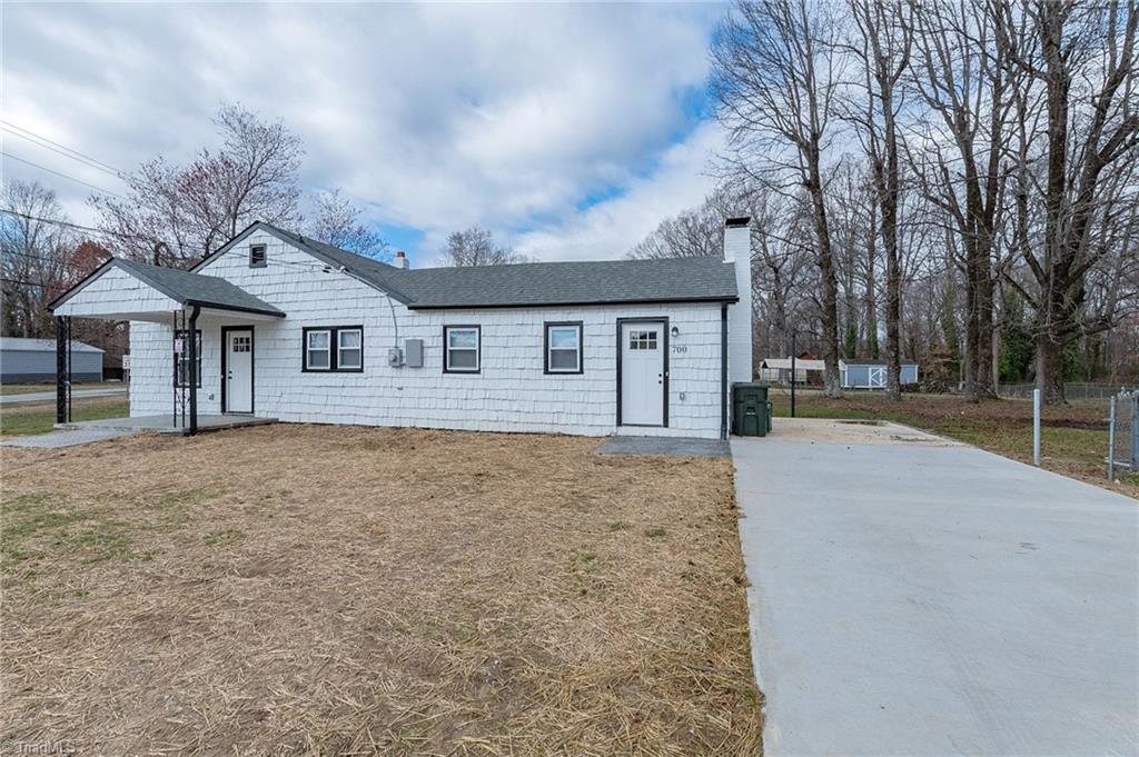 700 W Holly Hill Road