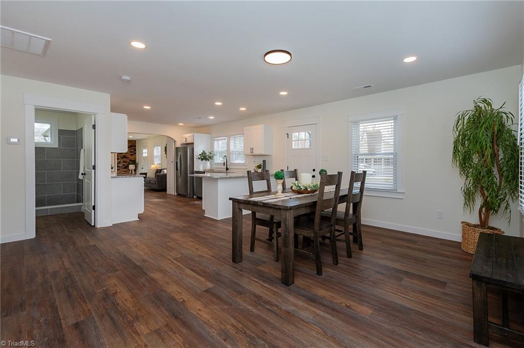 700 W Holly Hill Road