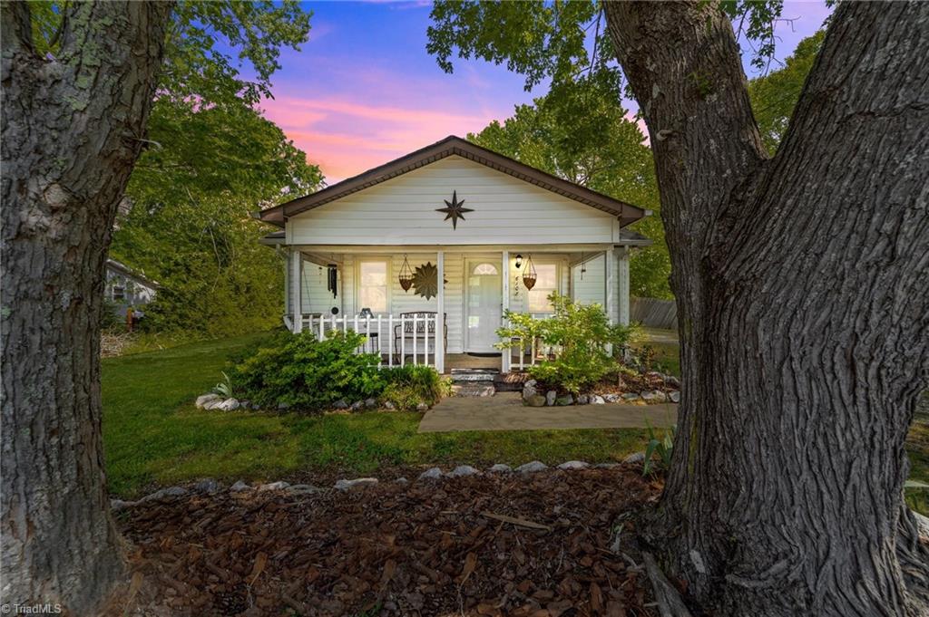 6108 Appletree Court