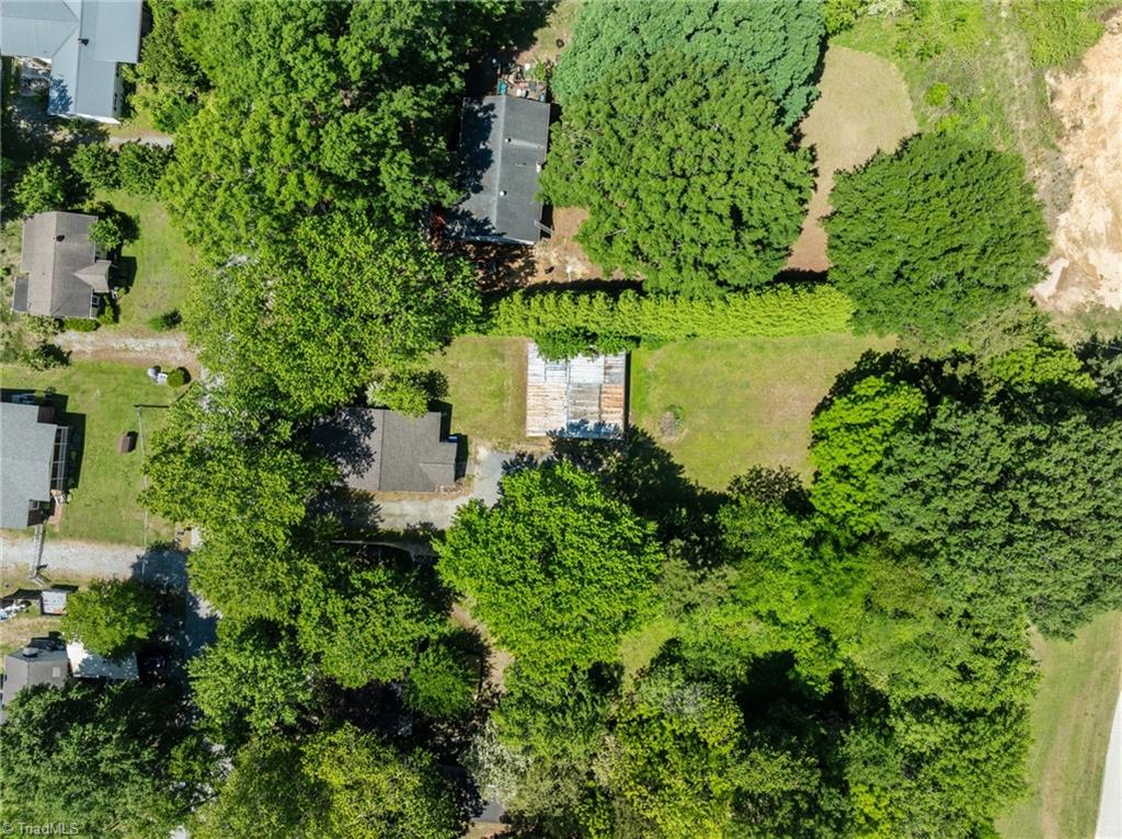 6108 Appletree Court