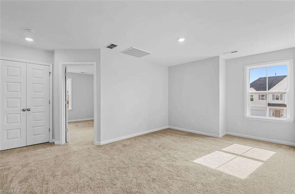 3227 Spicewood Lake Drive, Winston-Salem