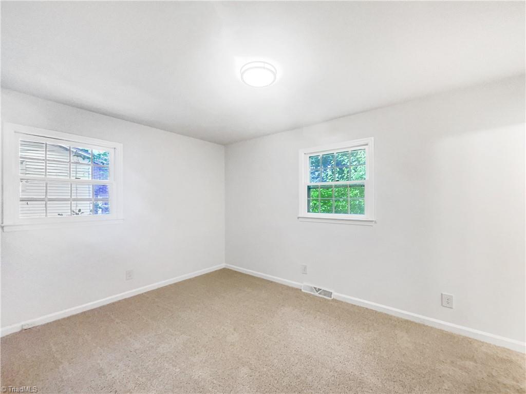 1606 Woodbriar Avenue