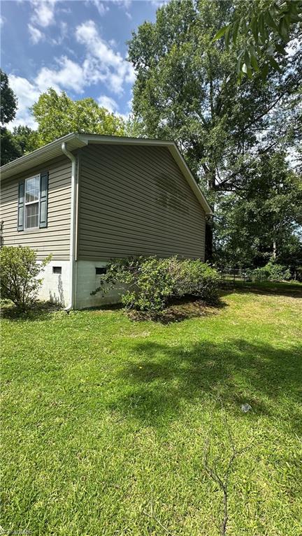 112 White Street