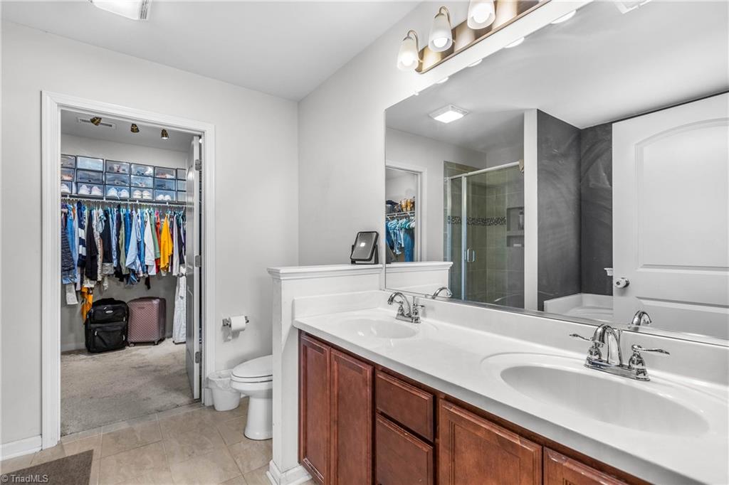 2957 Grassy Knoll Circle