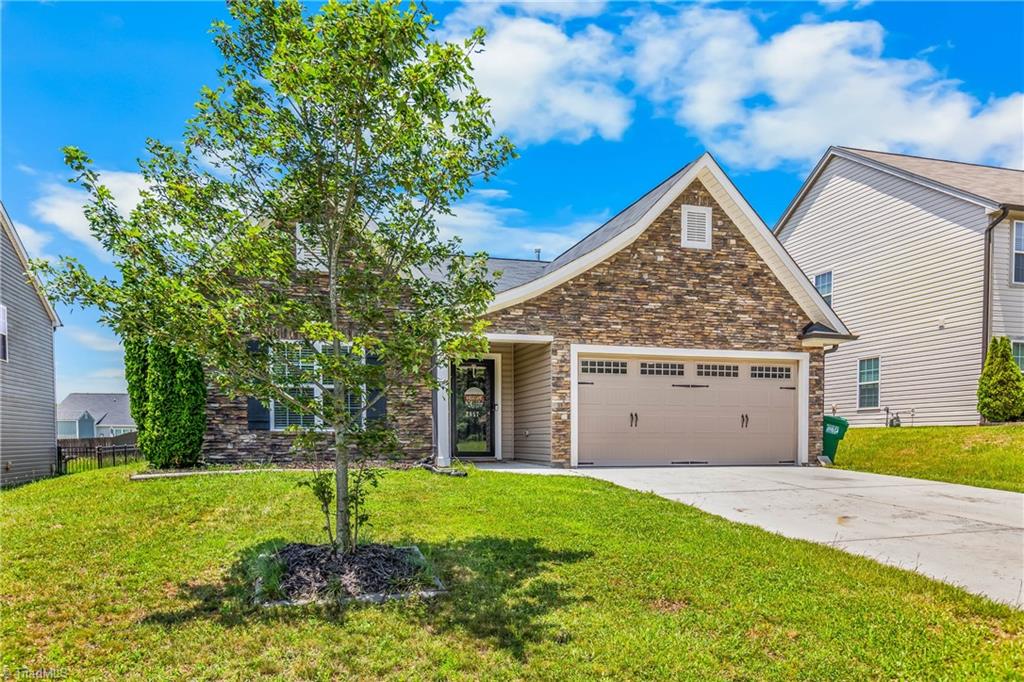 2957 Grassy Knoll Circle