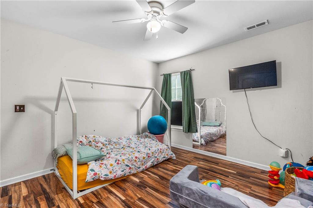 2957 Grassy Knoll Circle