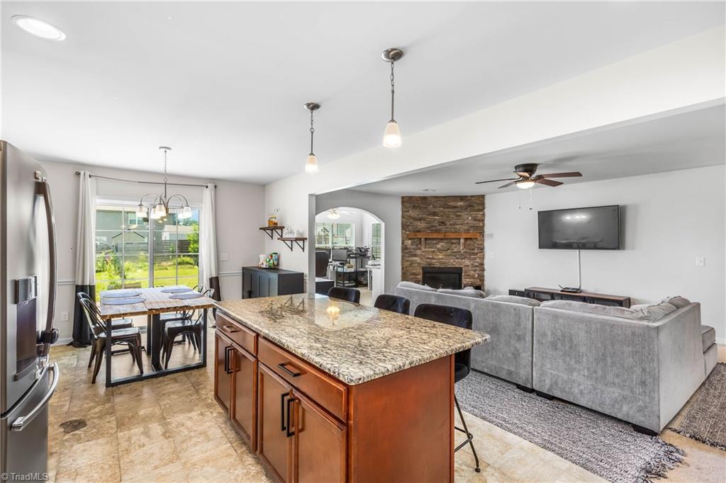 2957 Grassy Knoll Circle