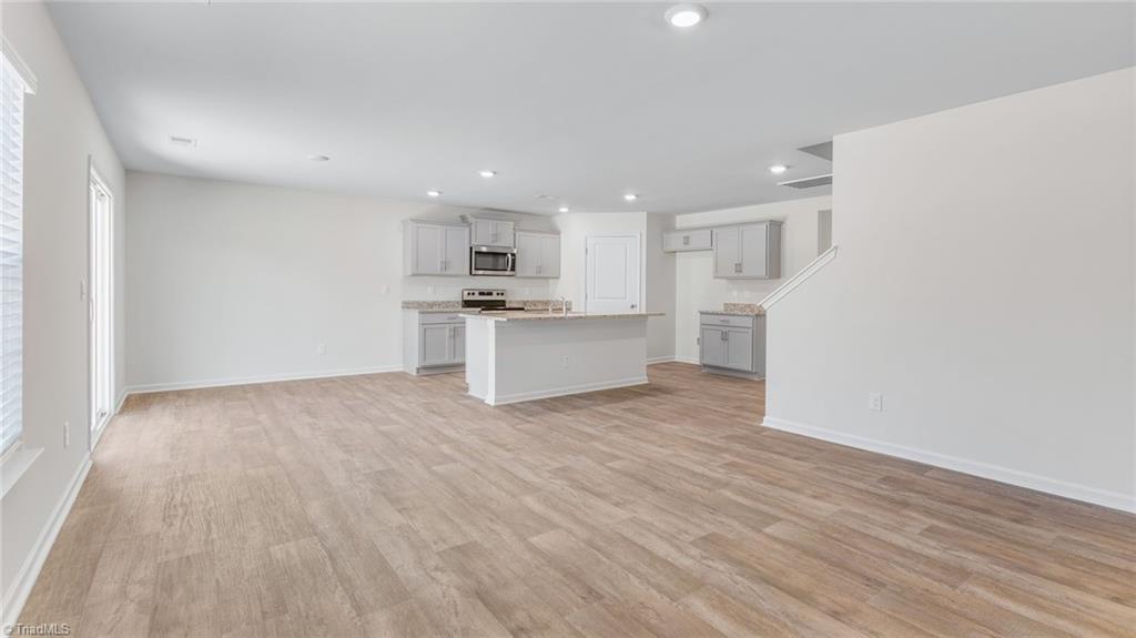 4629 Red Oak Drive