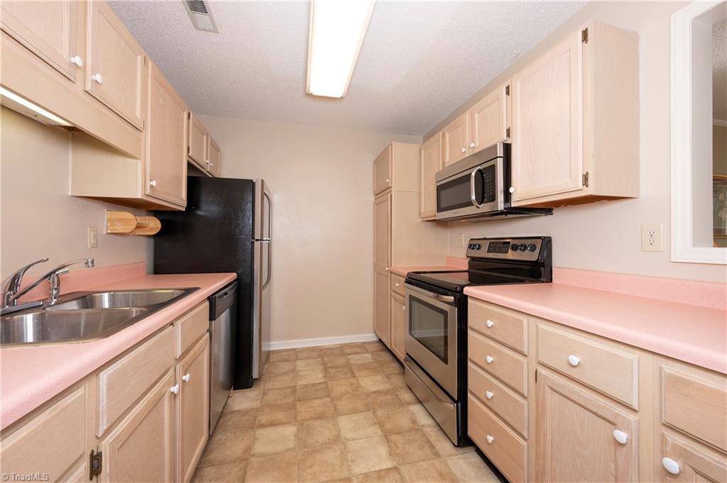 3801 Westridge Farm Lane