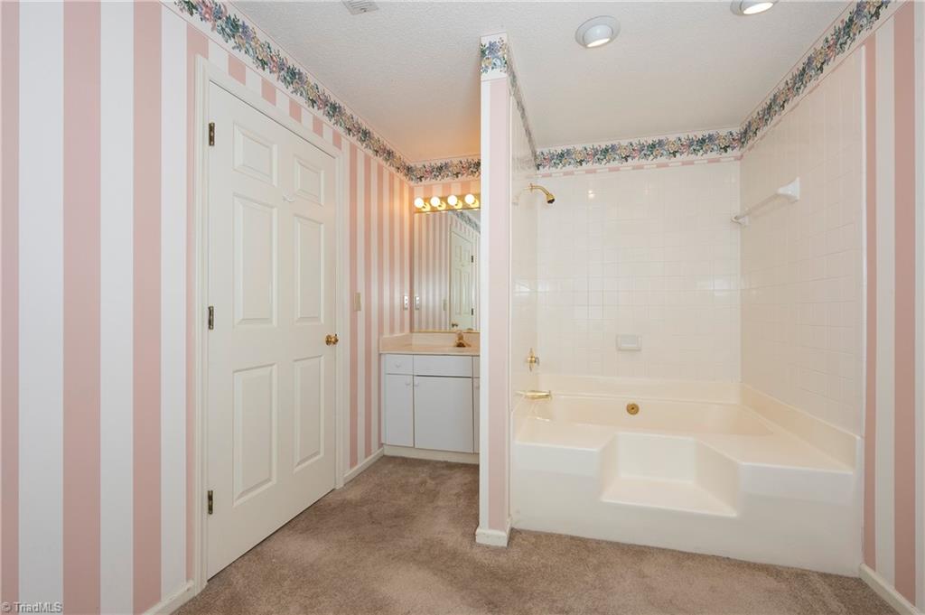 3801 Westridge Farm Lane