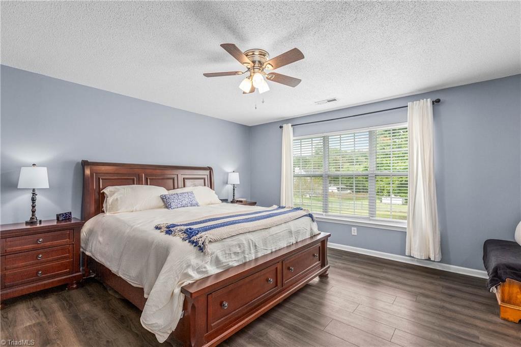 6031 Hickory Creek Road, Winston-Salem