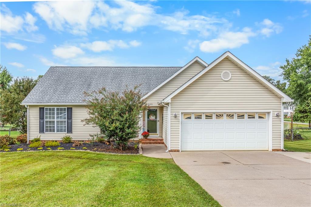 6031 Hickory Creek Road, Winston-Salem