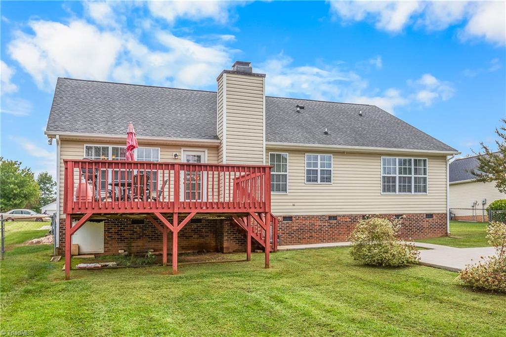 6031 Hickory Creek Road, Winston-Salem
