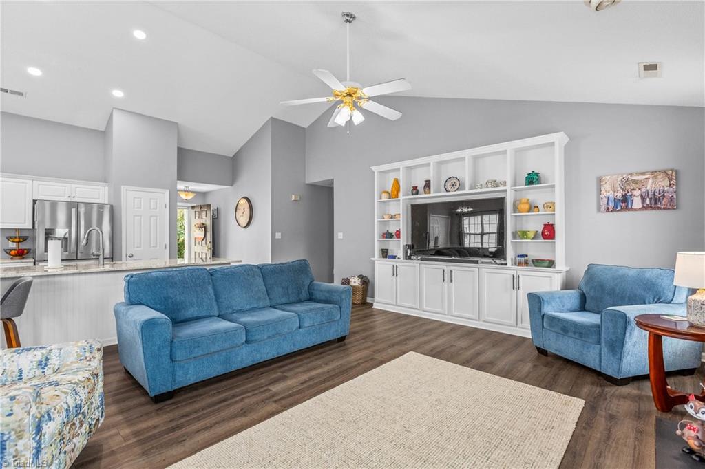 6031 Hickory Creek Road, Winston-Salem