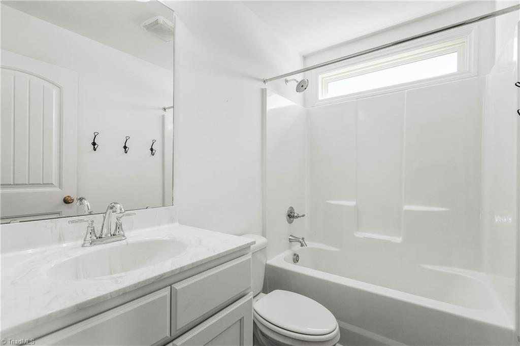 512 Evergreen Trail
