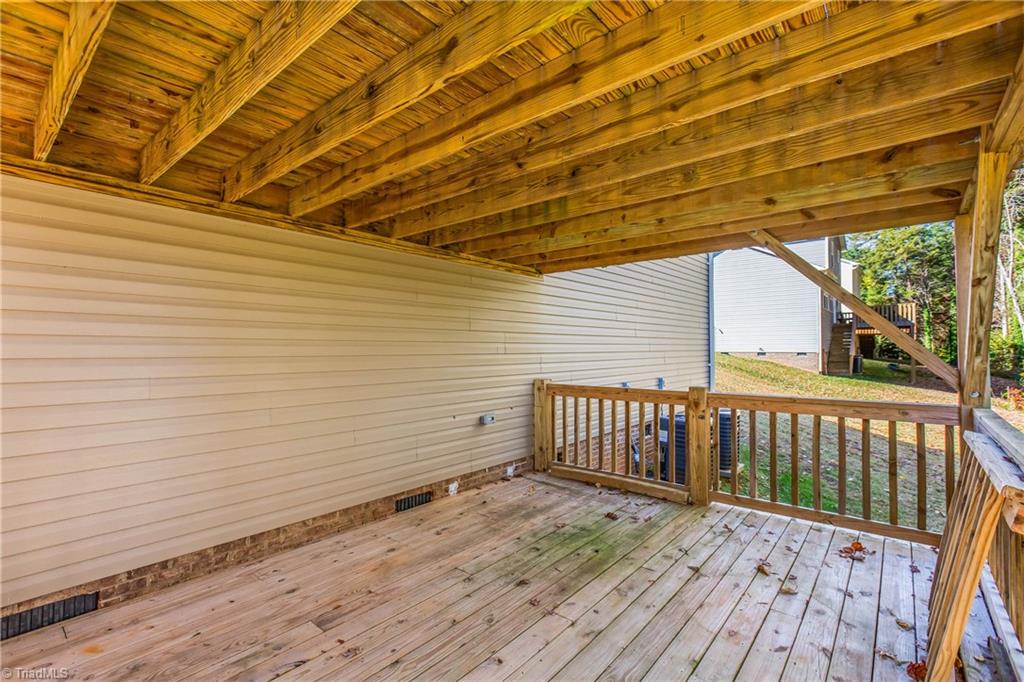 512 Evergreen Trail
