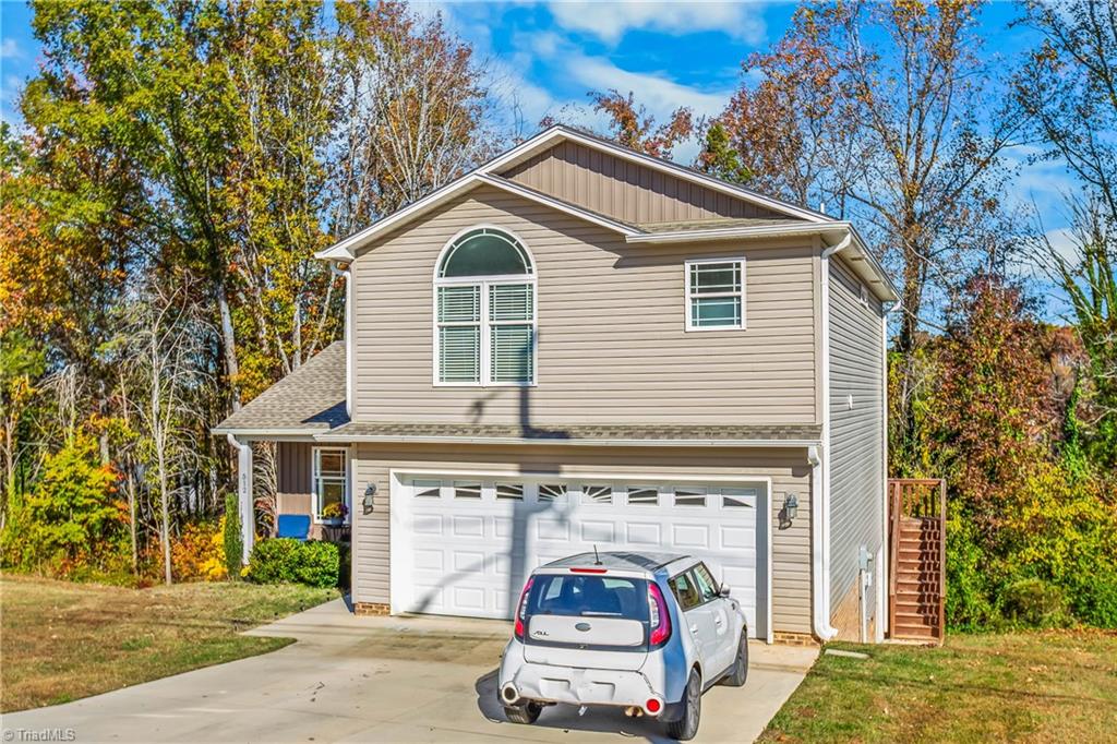 512 Evergreen Trail