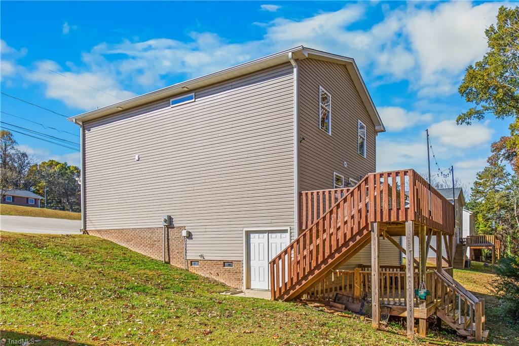 512 Evergreen Trail