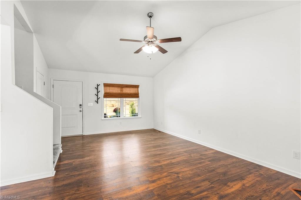 512 Evergreen Trail