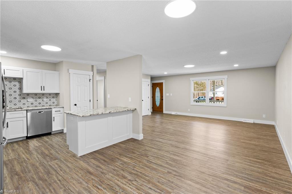 4044 Sundance Drive