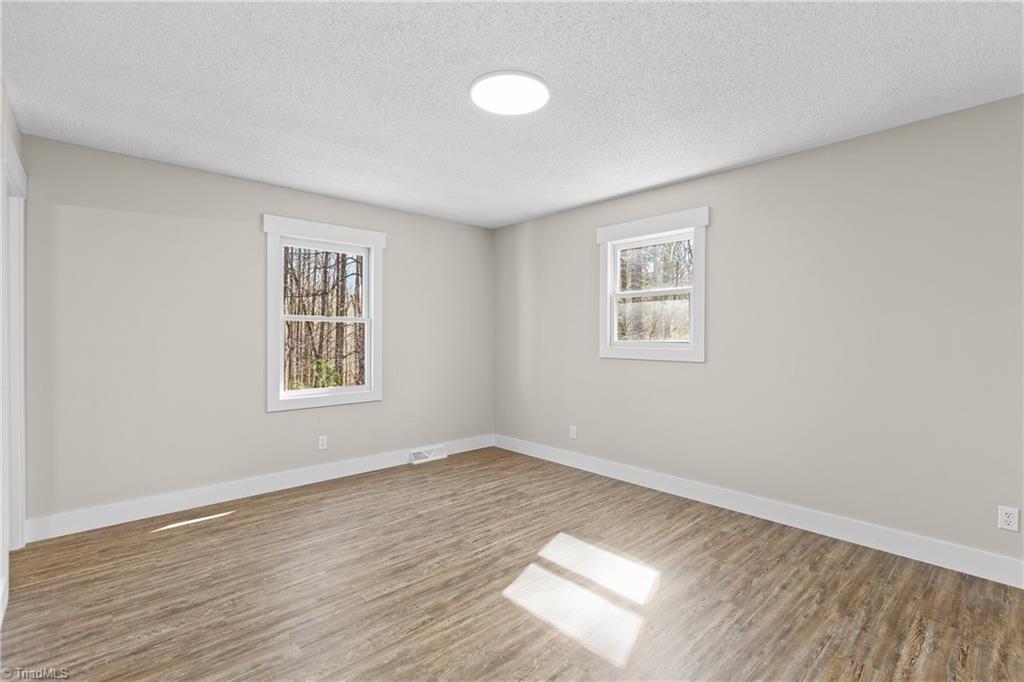 4044 Sundance Drive