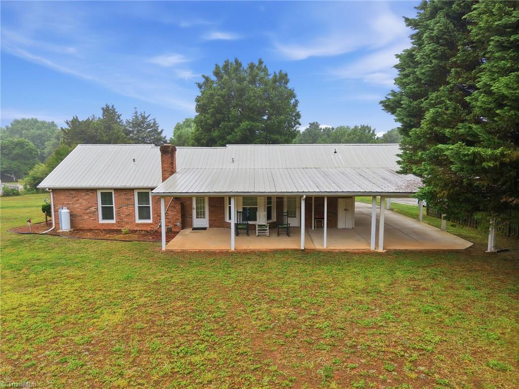 5200 Robin Lane