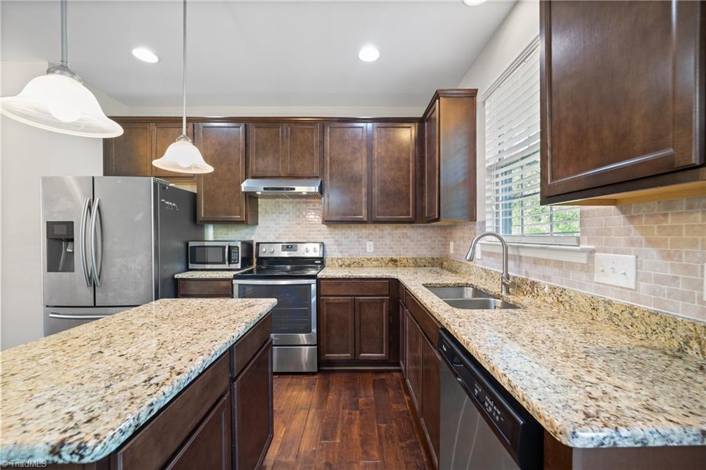 1646 Havenbrook Court