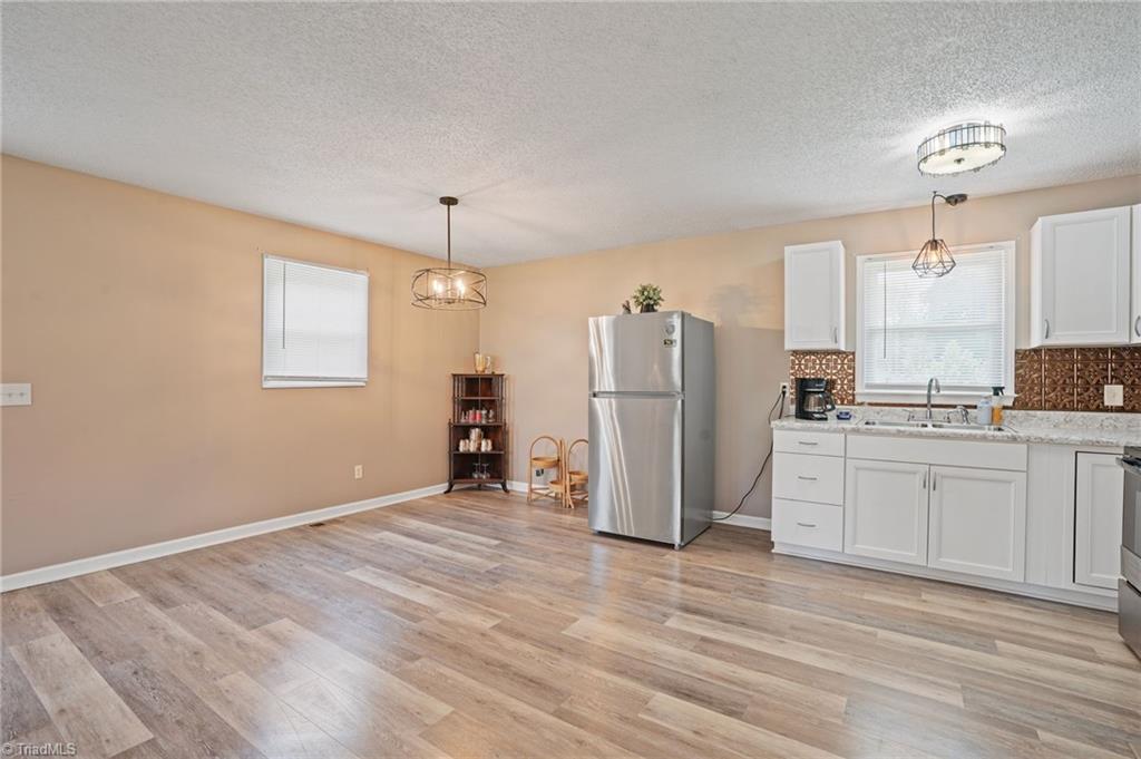 5006 Woodsboro Lane, Winston-Salem
