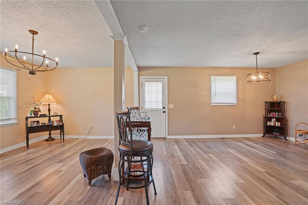 5006 Woodsboro Lane, Winston-Salem