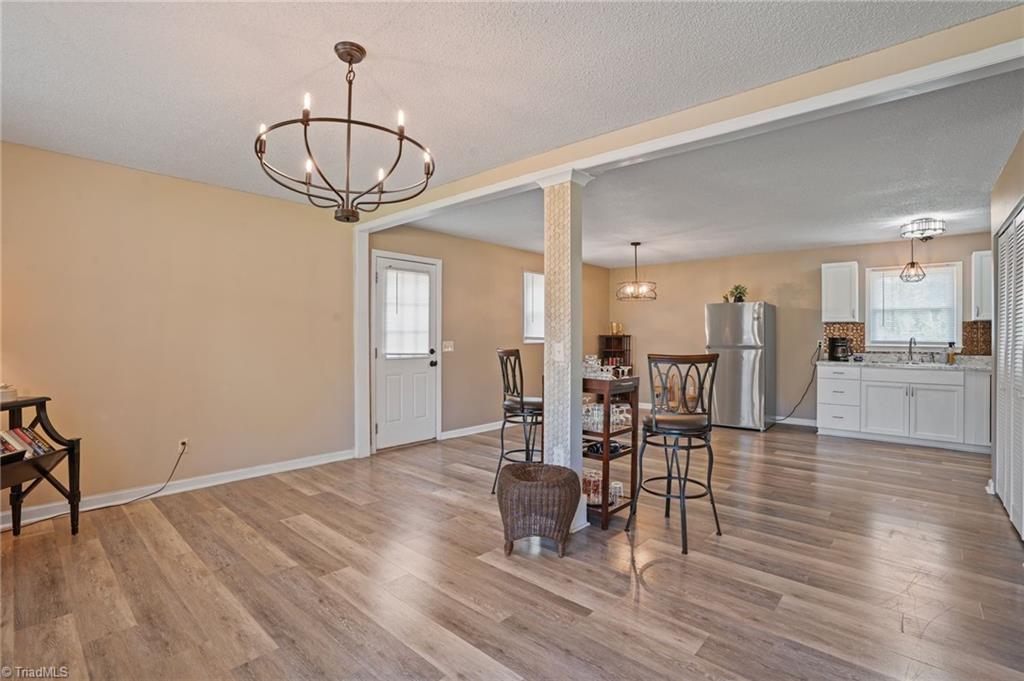 5006 Woodsboro Lane, Winston-Salem