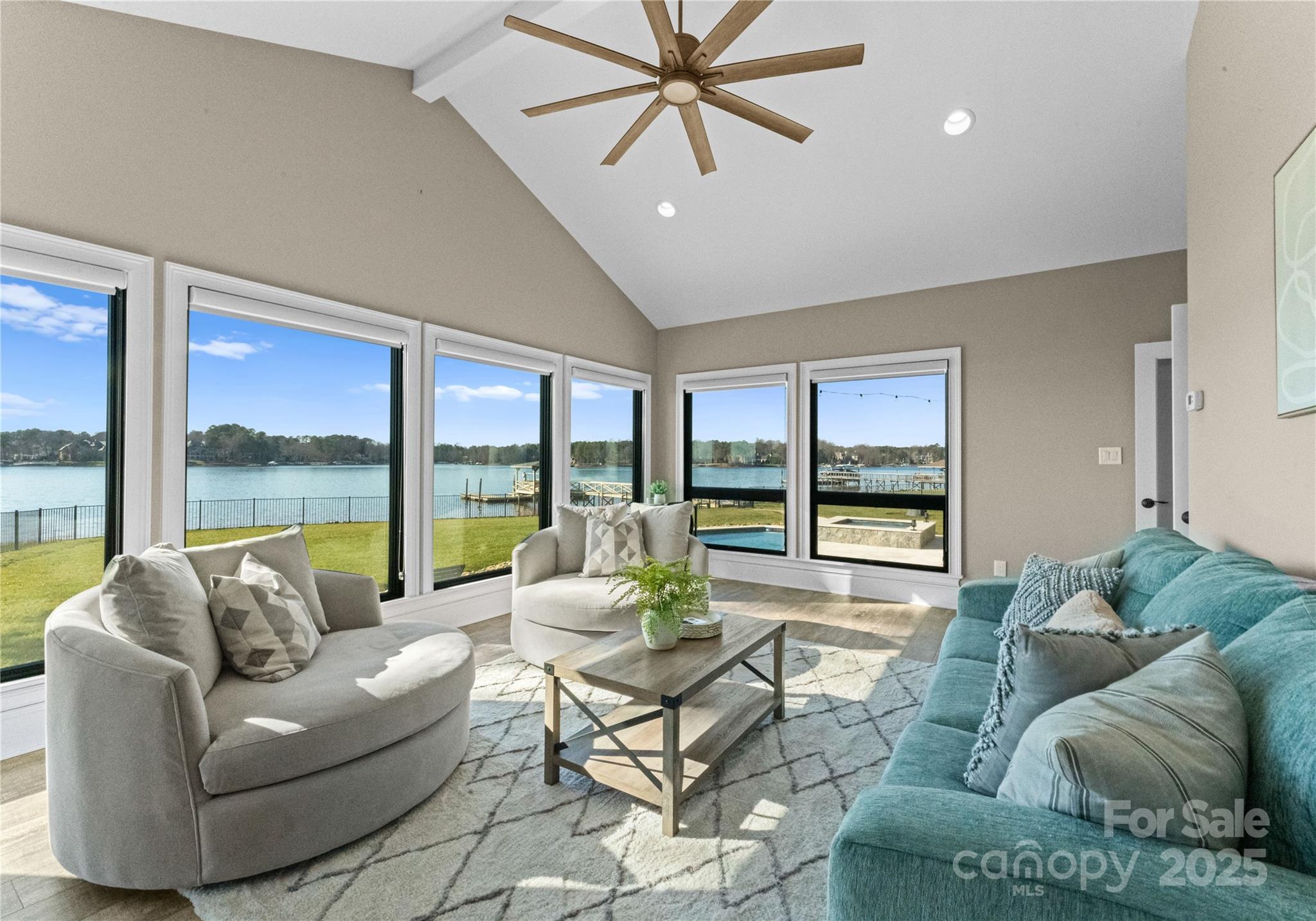 111 Breezeview Place