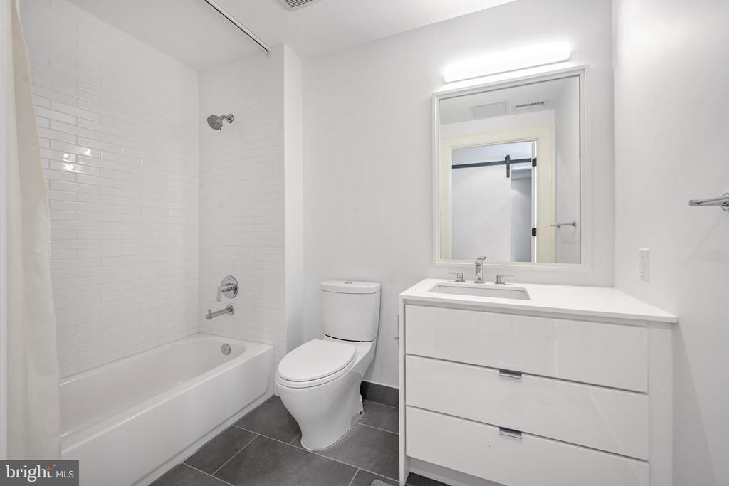 1011 M STREET NW 306