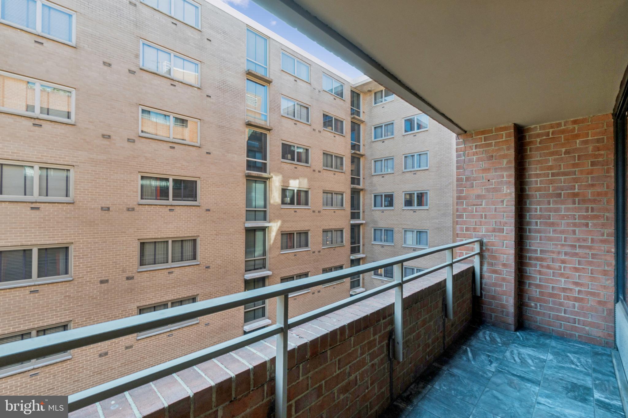 2141 P STREET NW 709