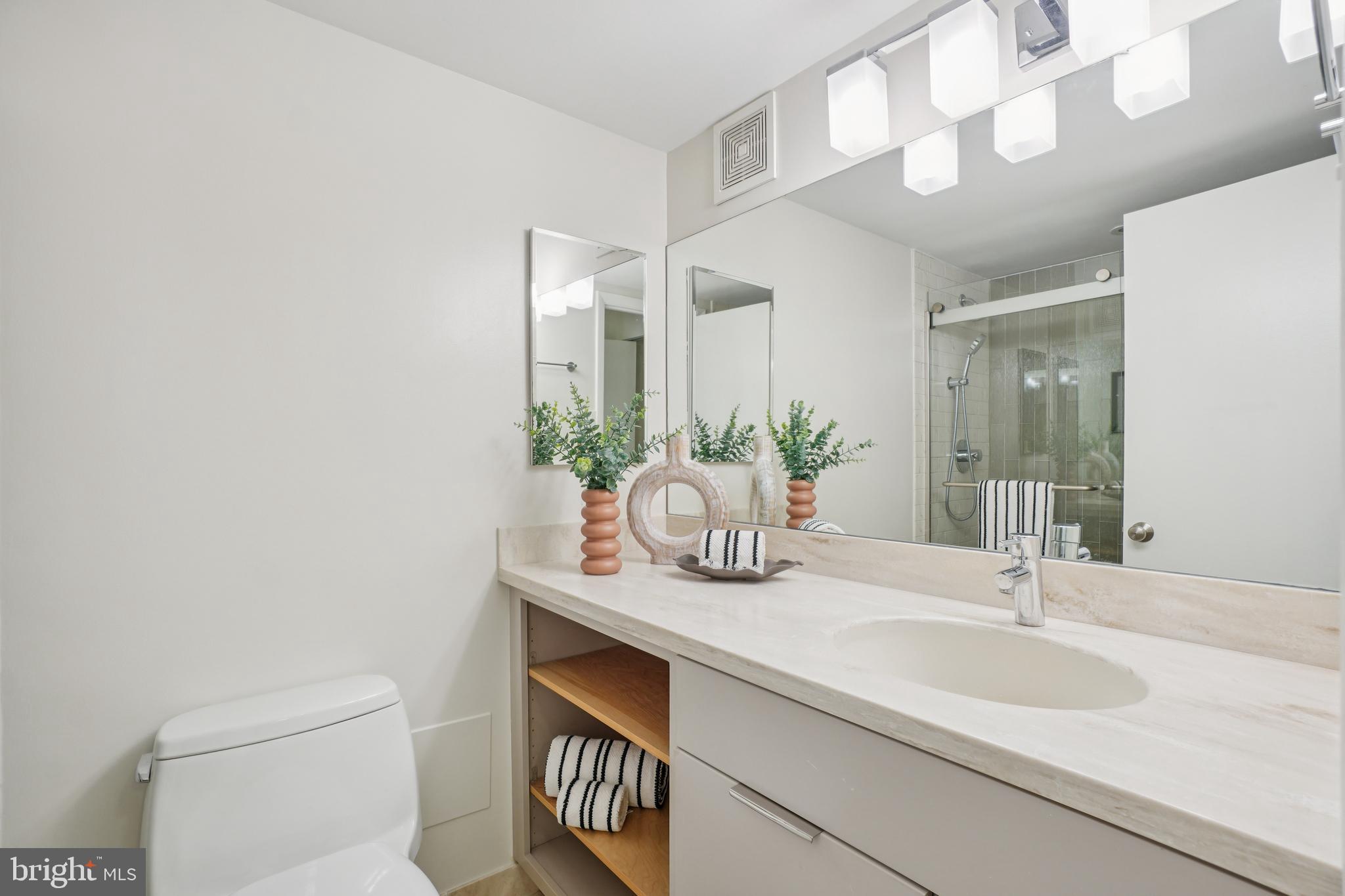 2141 P STREET NW 709