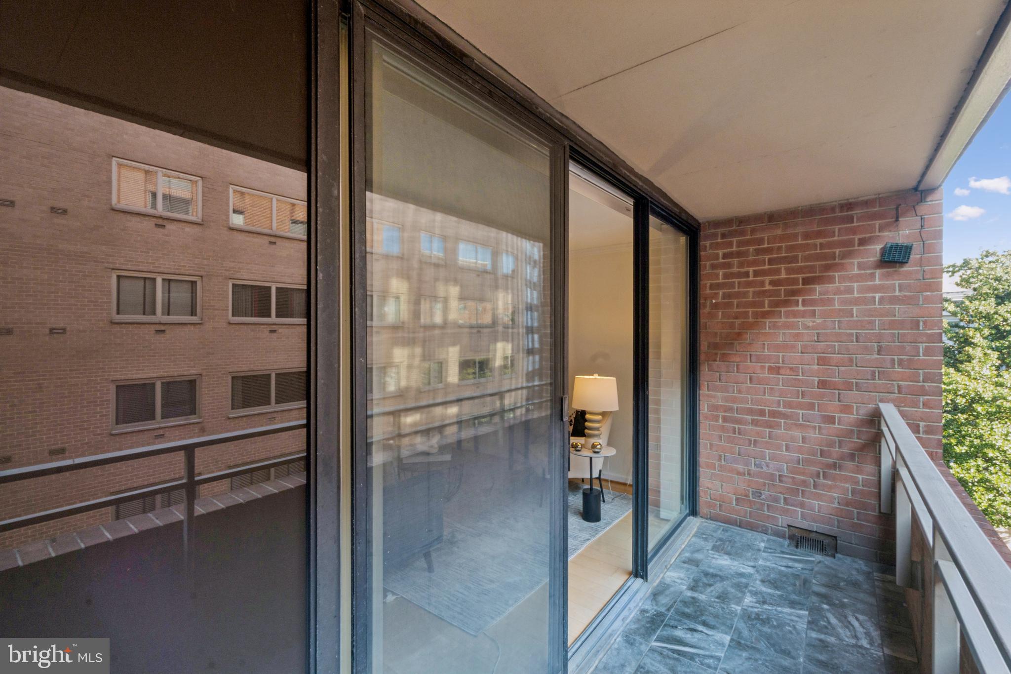 2141 P STREET NW 709