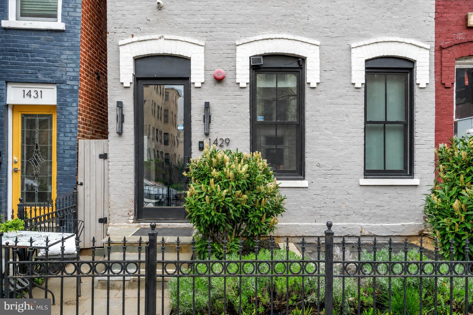 1429 W W STREET NW 1