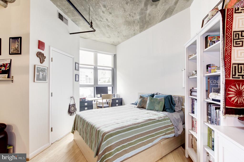 1300 N STREET NW Unit: 408