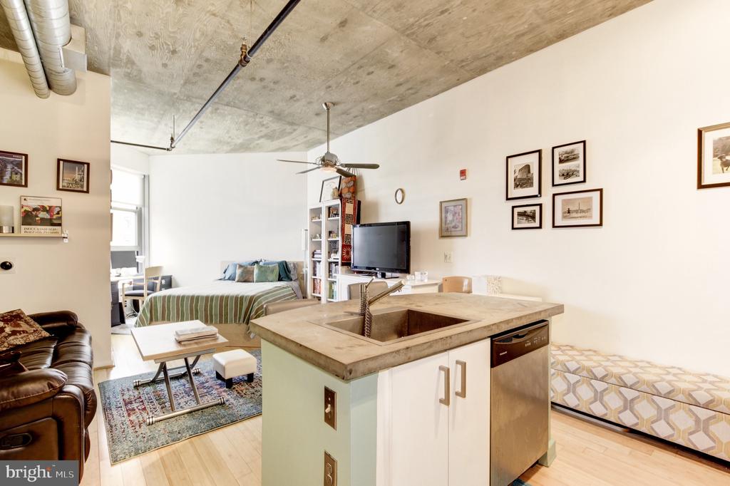 1300 N STREET NW Unit: 408