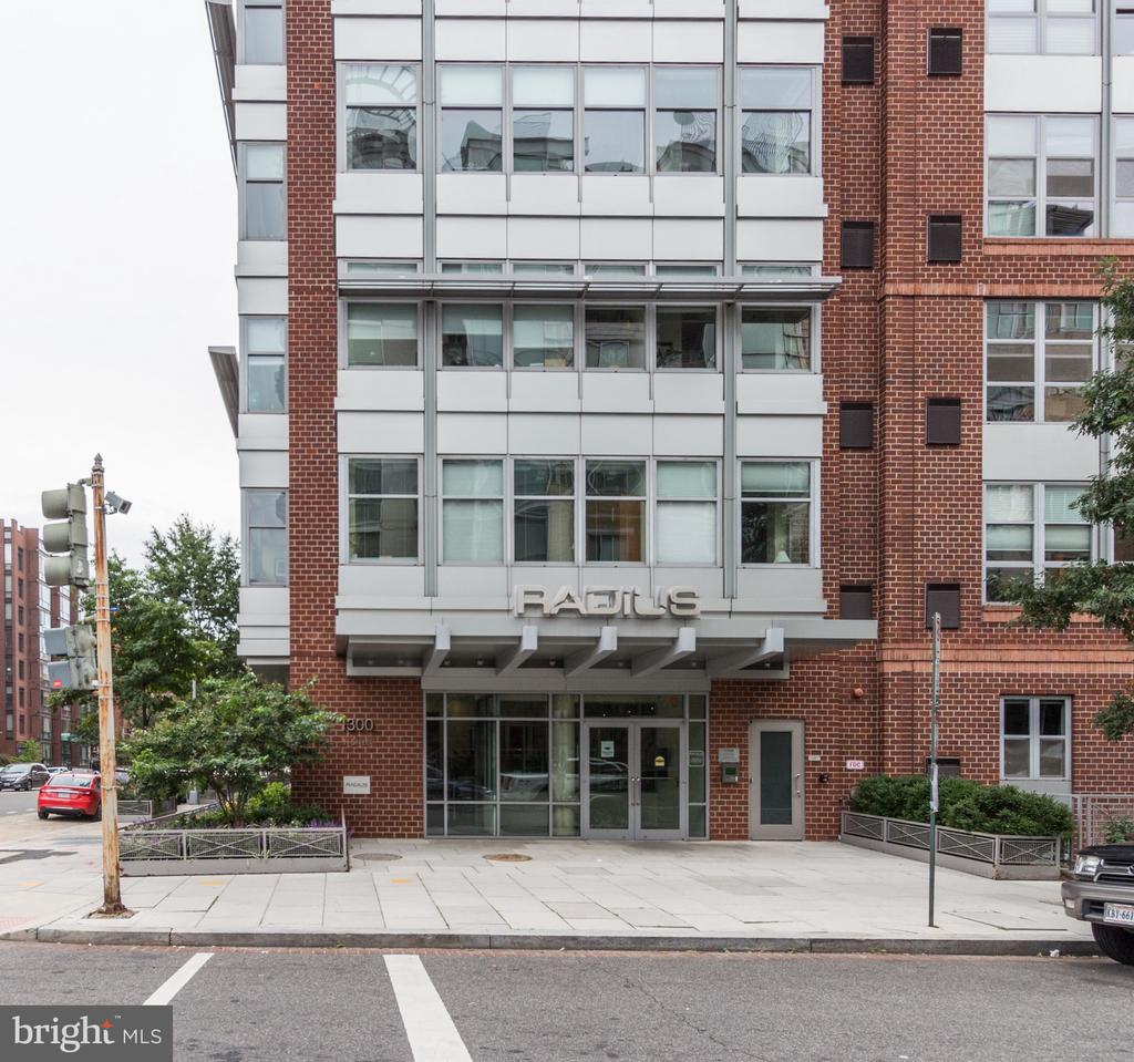 1300 N STREET NW Unit: 408