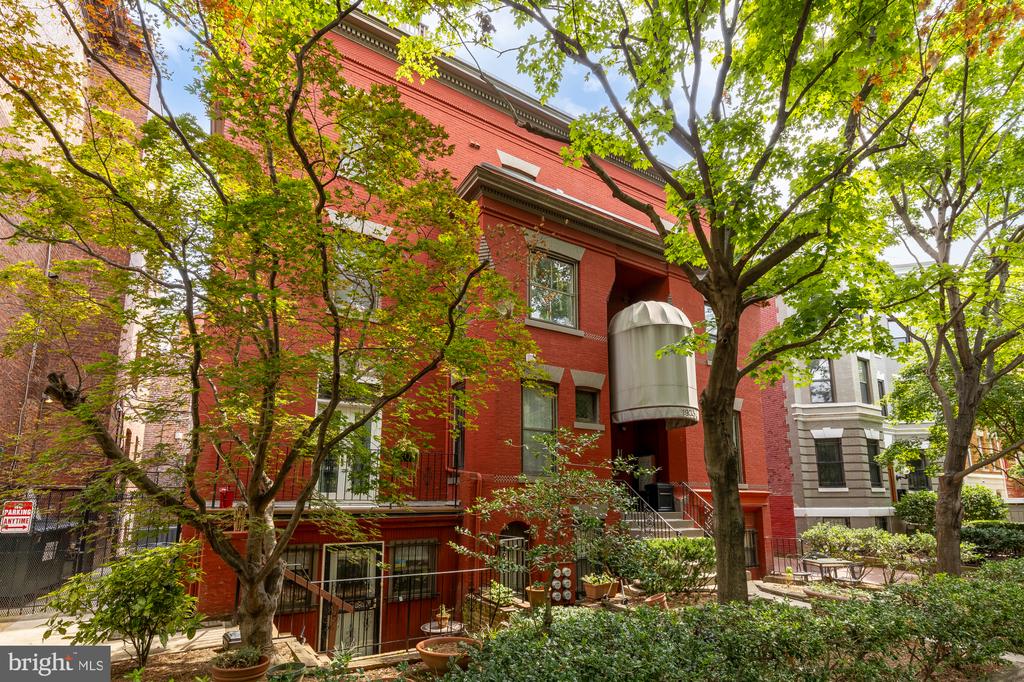 1935 17TH STREET NW Unit: 5