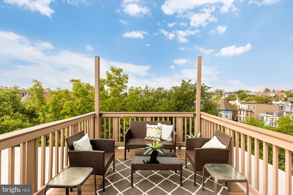 1935 17TH STREET NW Unit: 5