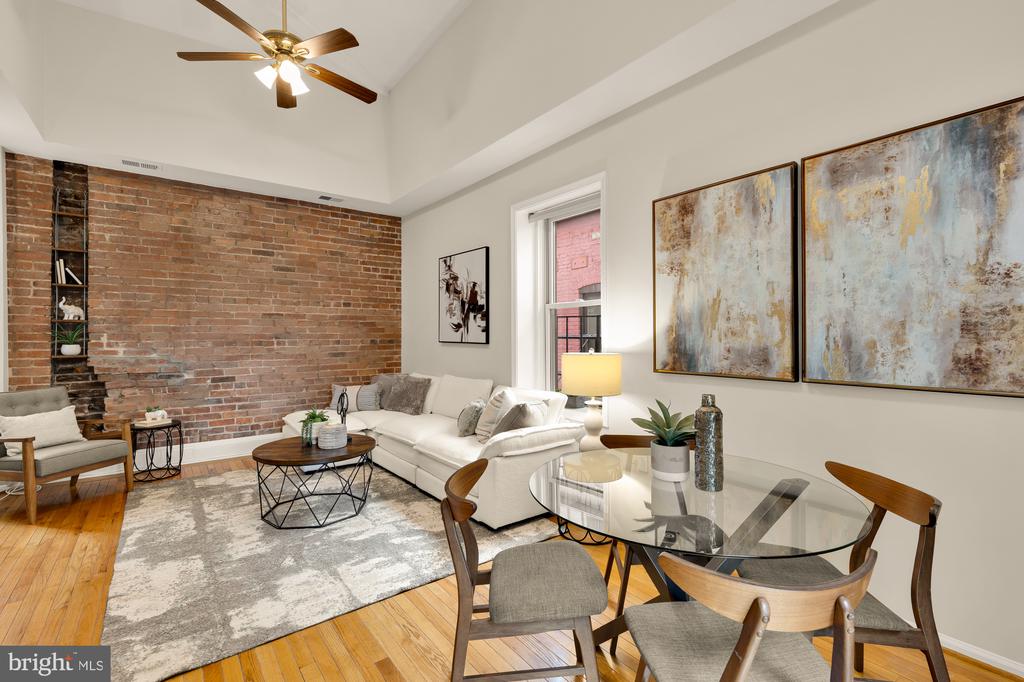 1935 17TH STREET NW Unit: 5