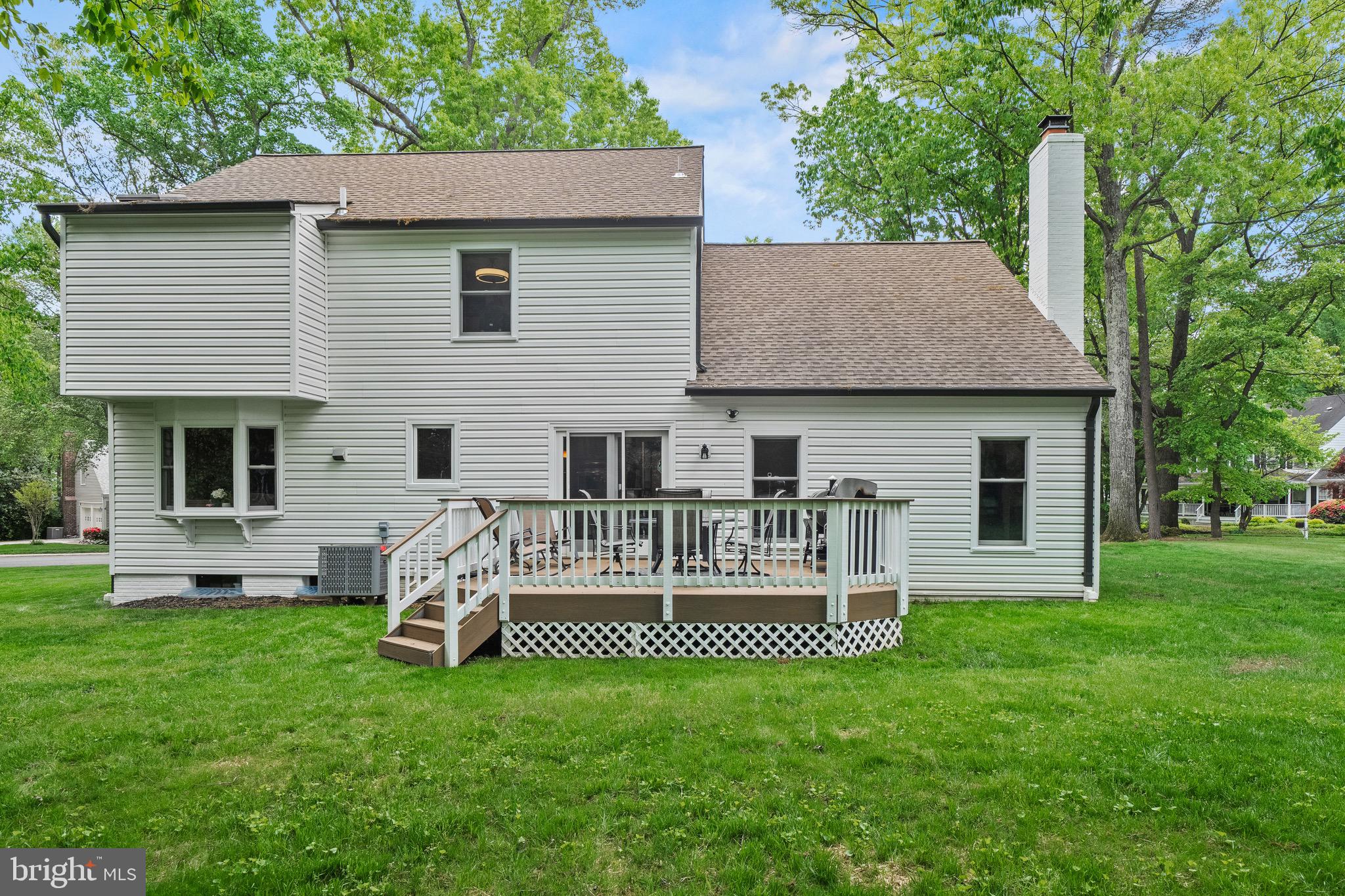 11204 LONGWOOD GROVE DRIVE