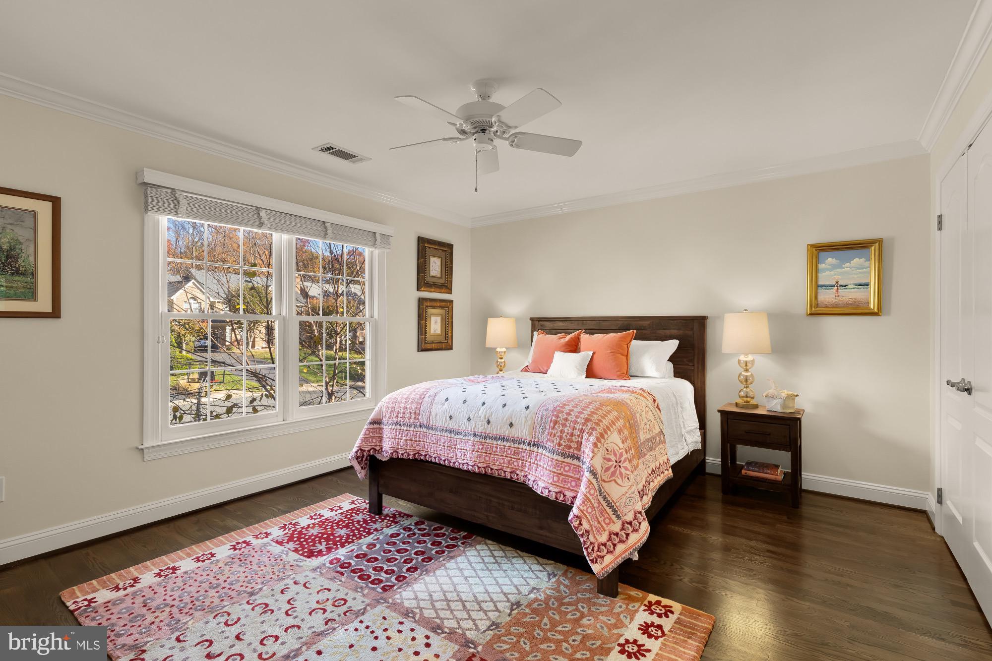 1257 NEW BEDFORD LANE