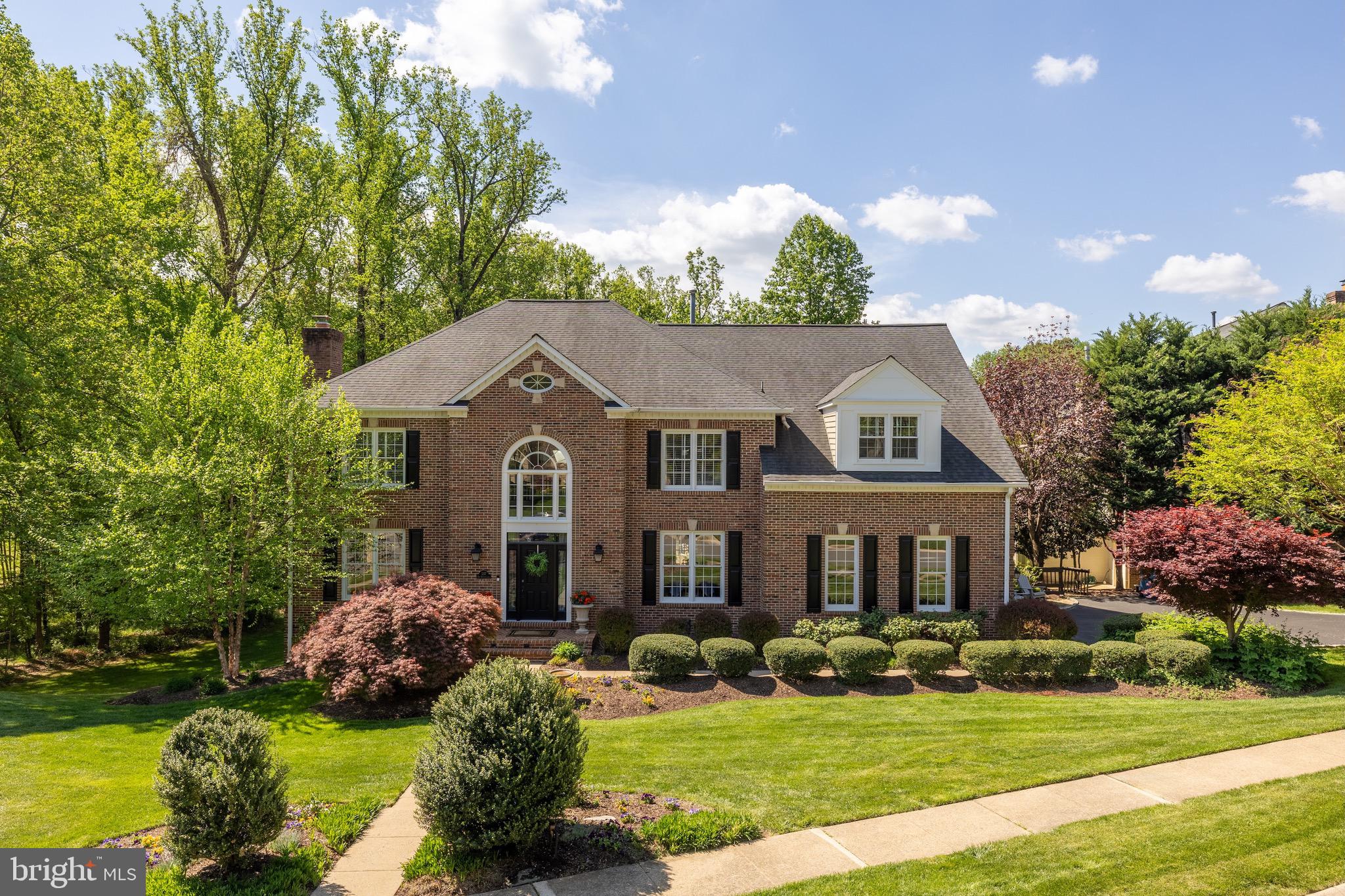 1257 NEW BEDFORD LANE