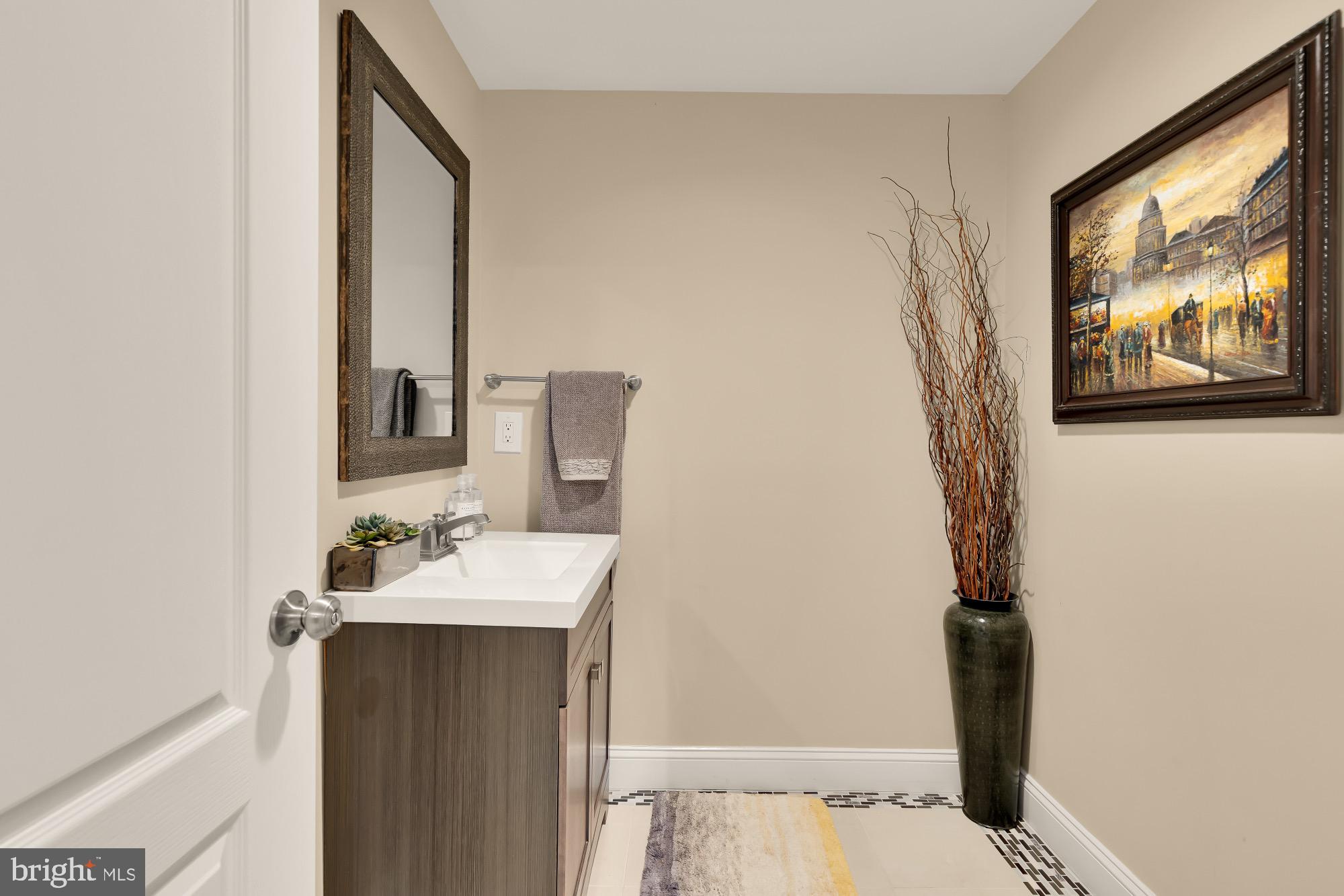 1257 NEW BEDFORD LANE