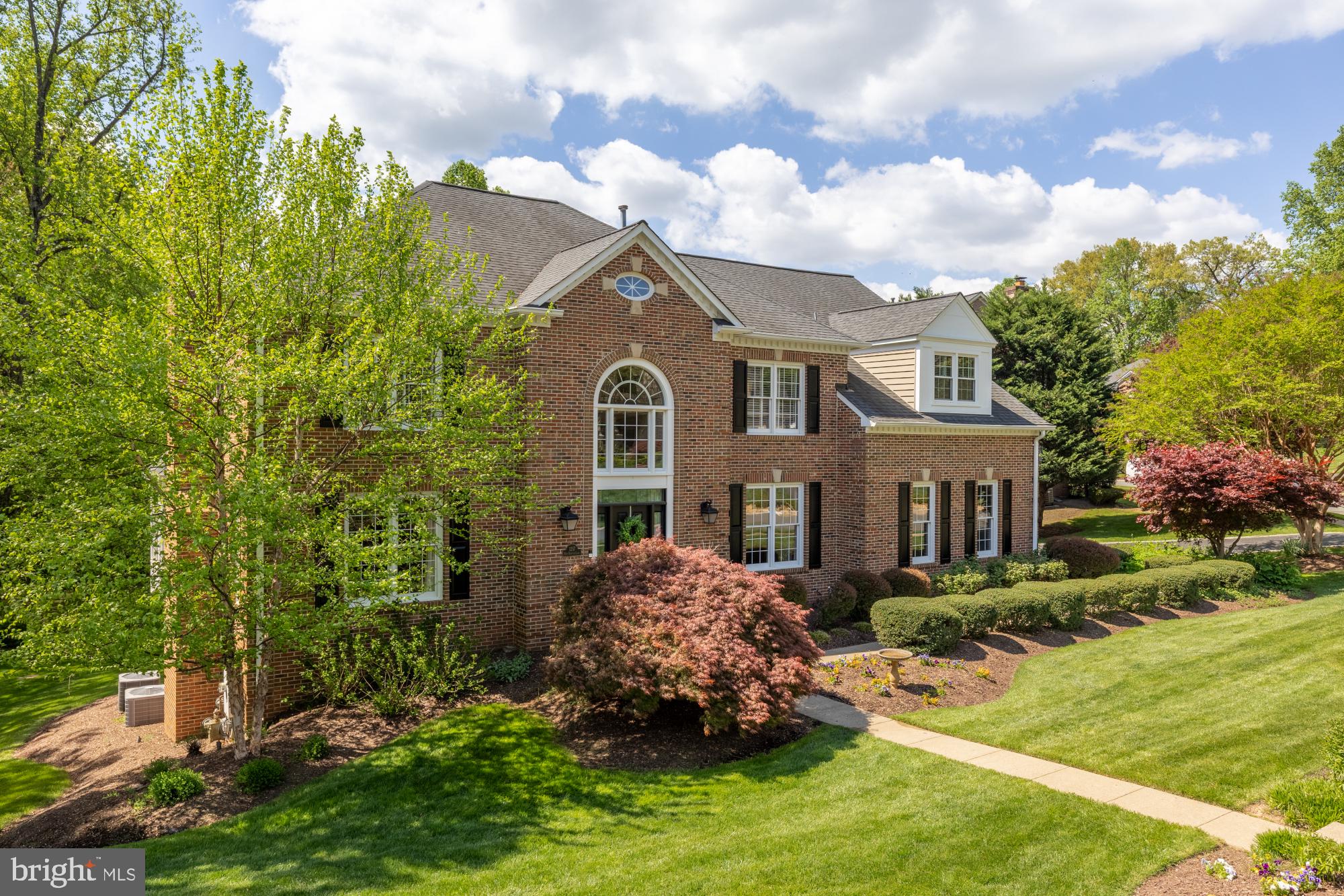 1257 NEW BEDFORD LANE