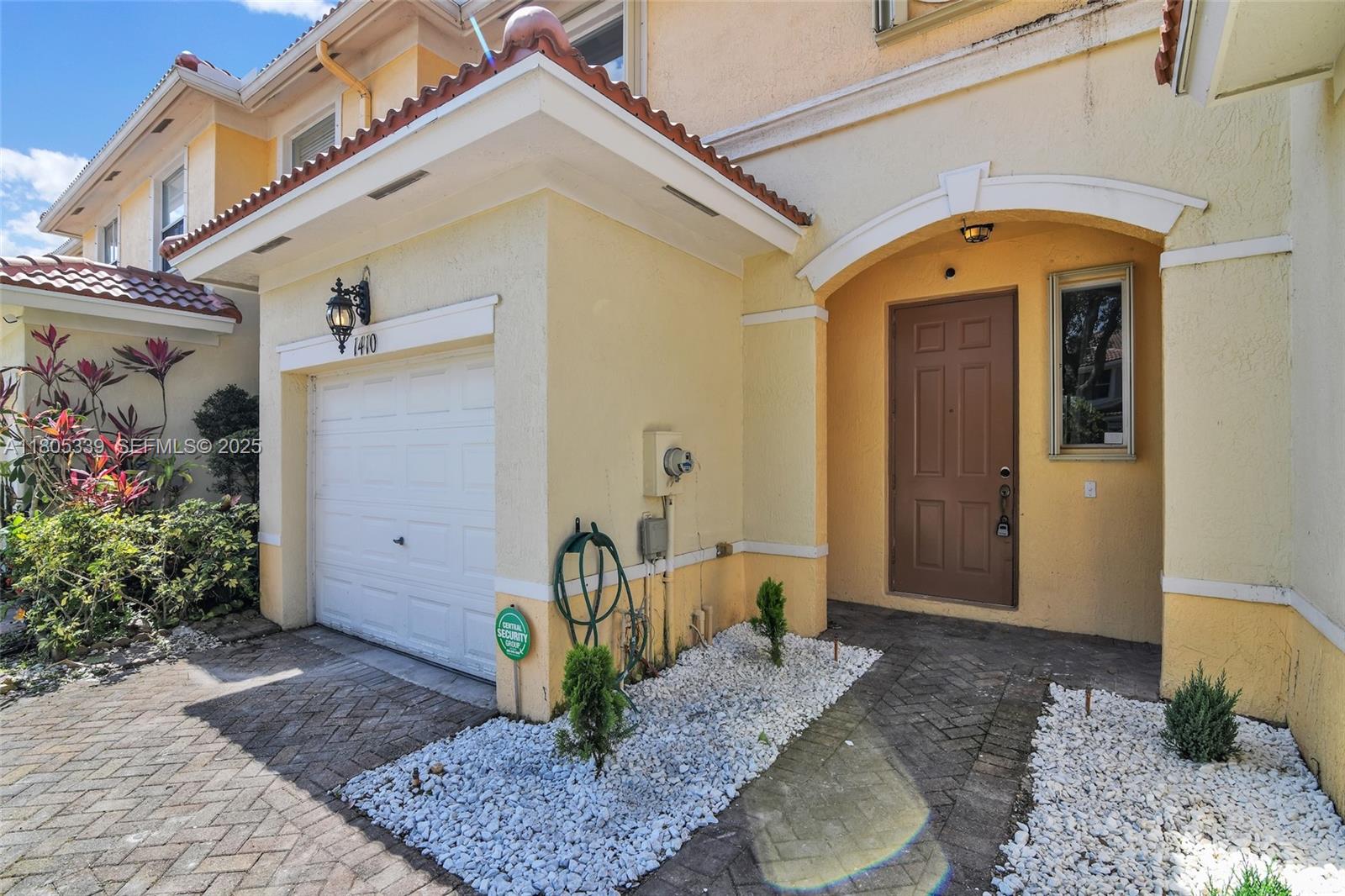 1410 Seminole Palms Drive