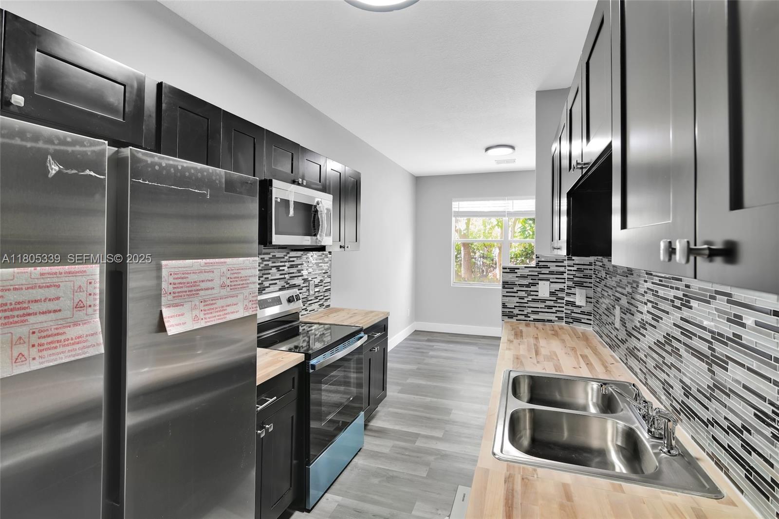 1410 Seminole Palms Drive